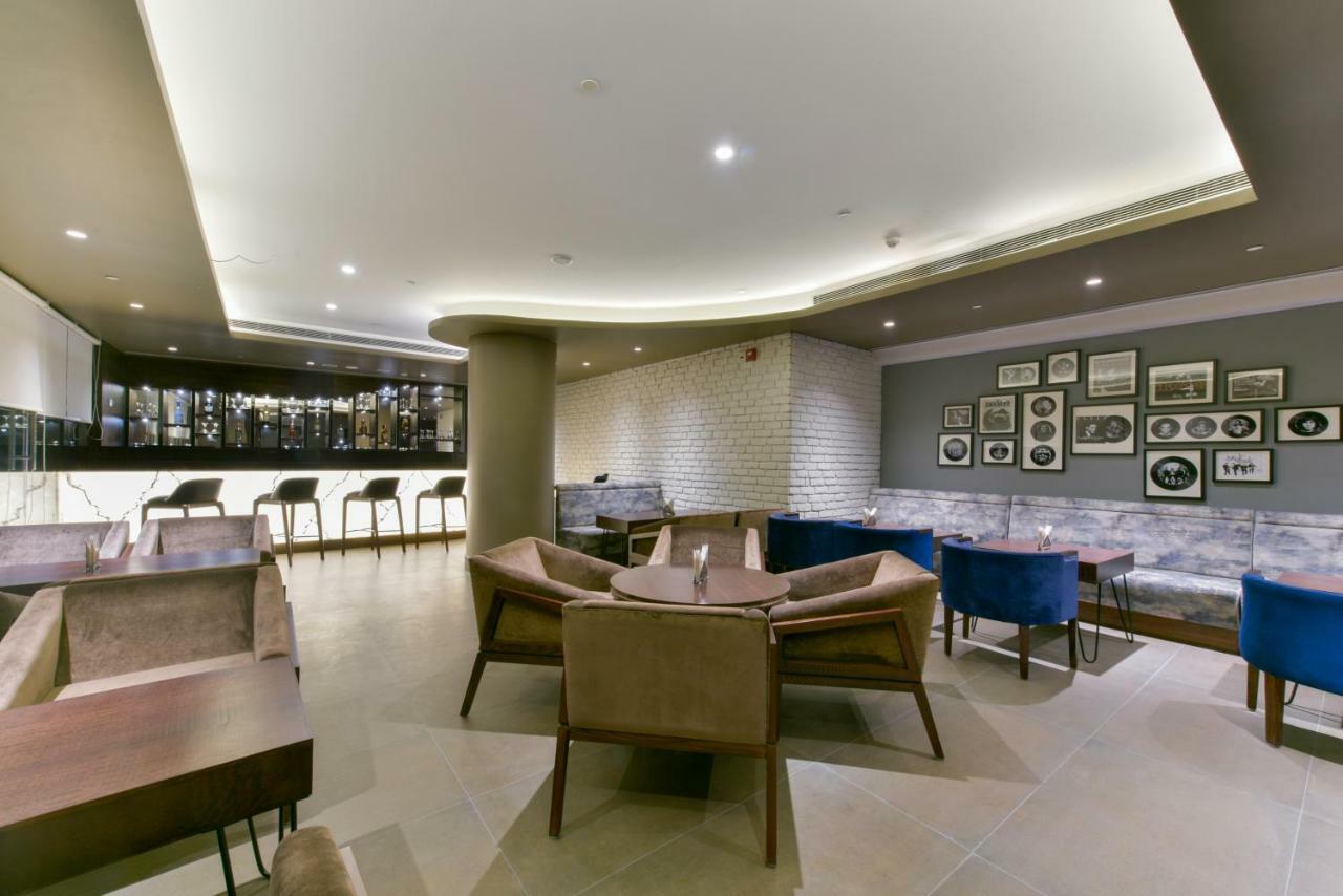 Lemon Tree Hotel Dżammu Zewnętrze zdjęcie